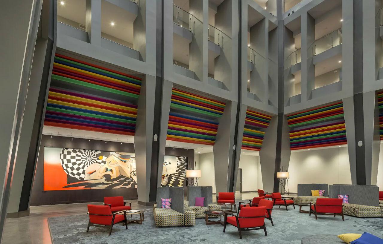 The Summit Hotel Цинциннаті Екстер'єр фото